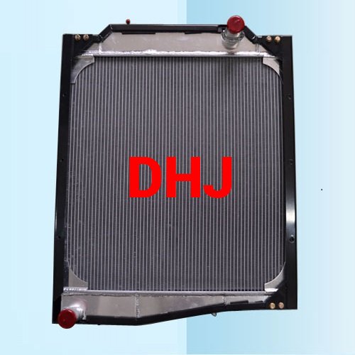 AZ9112530267,Sinotruk HOWO Truck radiator